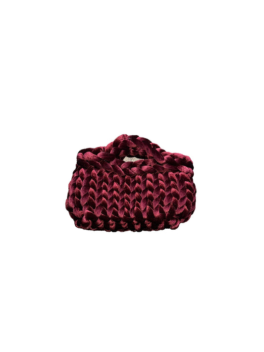 Hestia Maroon